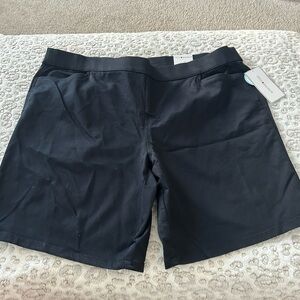 NWT Intro Women’s Plus Size Stretch Bermuda Shorts
